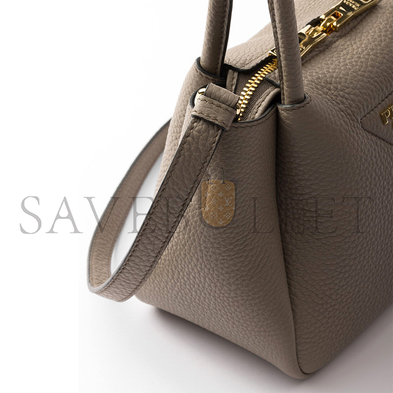 PRADA LEATHER MINI HANDBAG 1BA362 (19.5*18*9cm) PRADA LEATHER MINI HANDBAG 1BA362 (19.5*18*9cm)